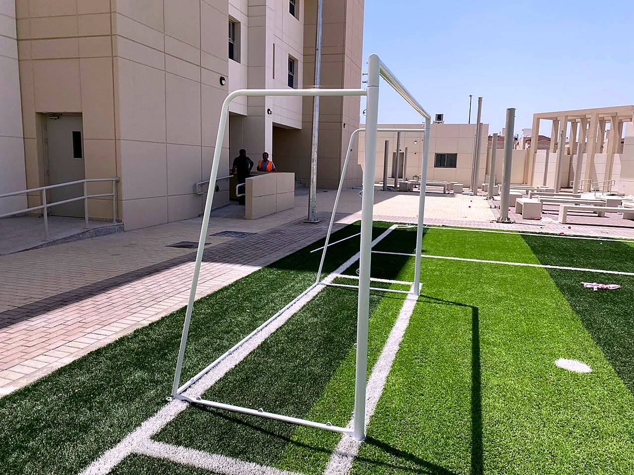 صورة من مواقع عمل أملاك الشرق